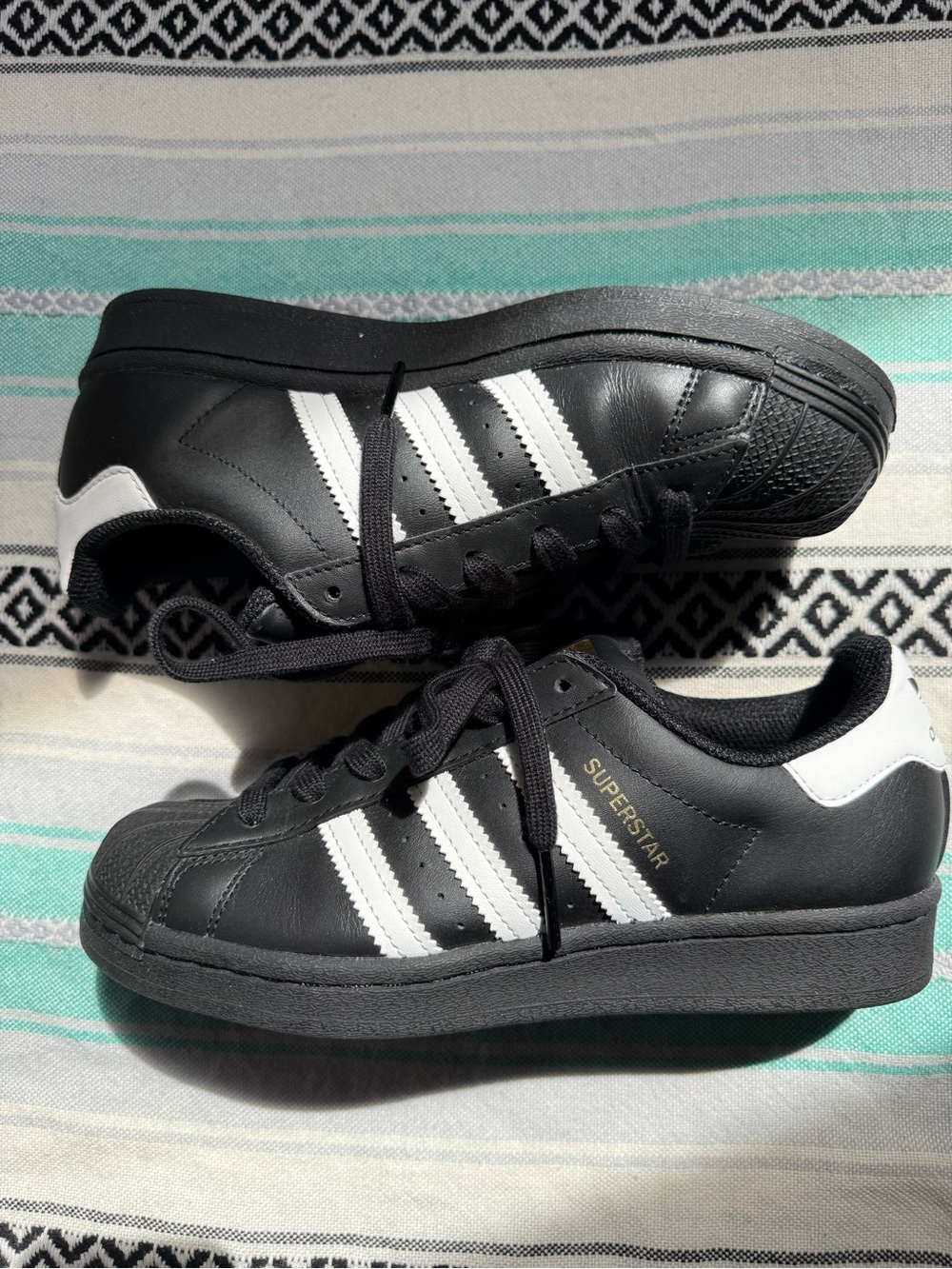 White on Black Shell Toe Adidas Superstars EUC, 4Y